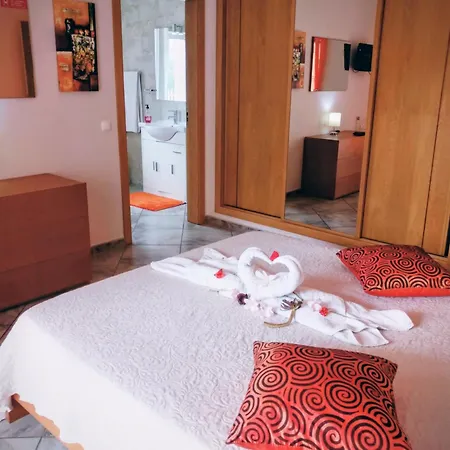 Vivenda Luz - Jacuzzi & Swimming Pool Villa