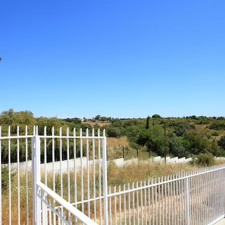 Vivenda Luz - Jacuzzi & Swimming Pool Villa Albufeira