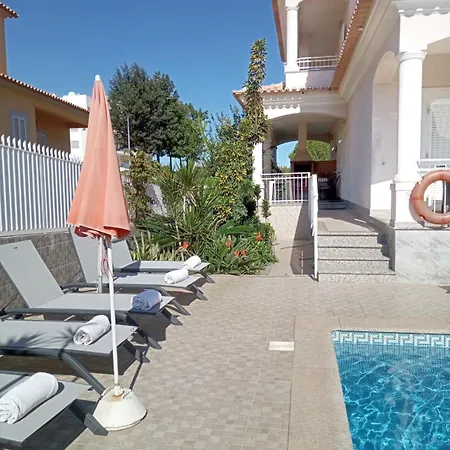 빌라 Vivenda Luz - Jacuzzi & Swimming Pool *