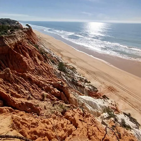 Βίλα Vivenda Luz - Jacuzzi & Swimming Pool Αλμπουφέιρα