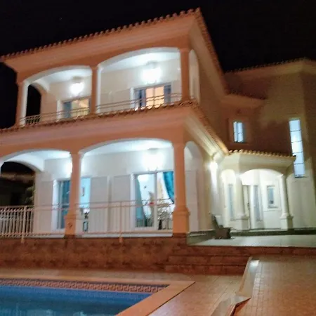 빌라 Vivenda Luz - Jacuzzi & Swimming Pool